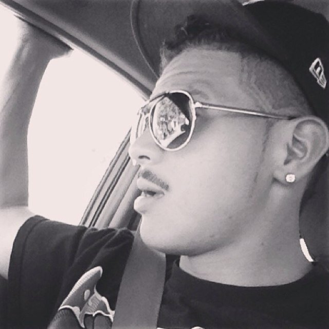 #503 Nation | 19 | Salvadorian | #5| #LosLobos \v/| Single| Mention For A Follow Back (^_-)-☆