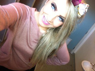 I like gaming, all games on xbox and pc, mainly FIFA, follow for fun tweets 
☺x