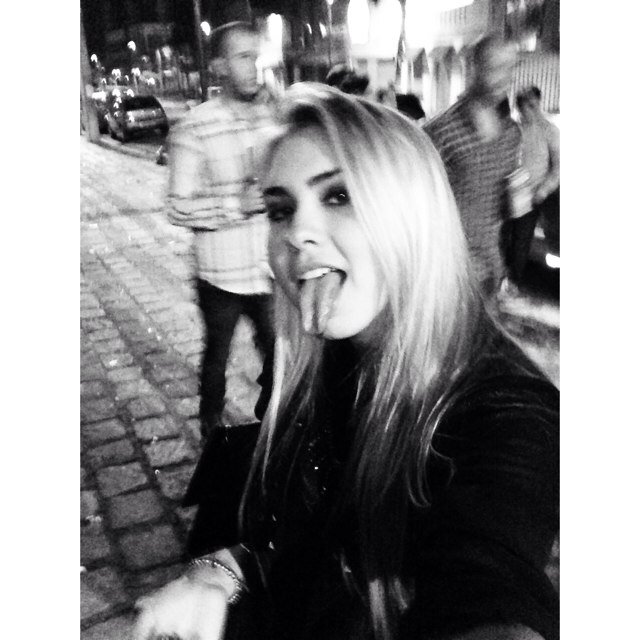 You choose happiness, you don't wait for it to choose you ✌