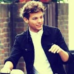 I´m married to @Louis_Tomlinson end I love One Direction