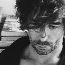 larherwan's profile picture. Auteur de romans, pièces de théâtre, séries TV, chansons, etc.