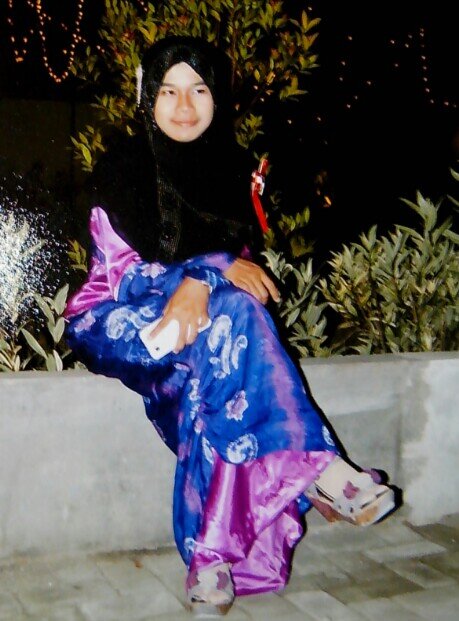 ellynda_elalaby's profile picture. Call me elly or ellya| Tertarik dengan dunia Fashion, Pendidikan, Sosial Masyarakat, Enterpreunership| Fb: ellya noor farida| Email: ellynda19@gmail.com|