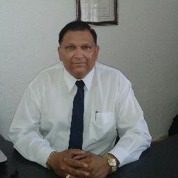 Abogado litigante graduado de la Universidad Autonoma de Yucatan, contacto: leon_juridico@hotmail.com y 9991-18-15-01