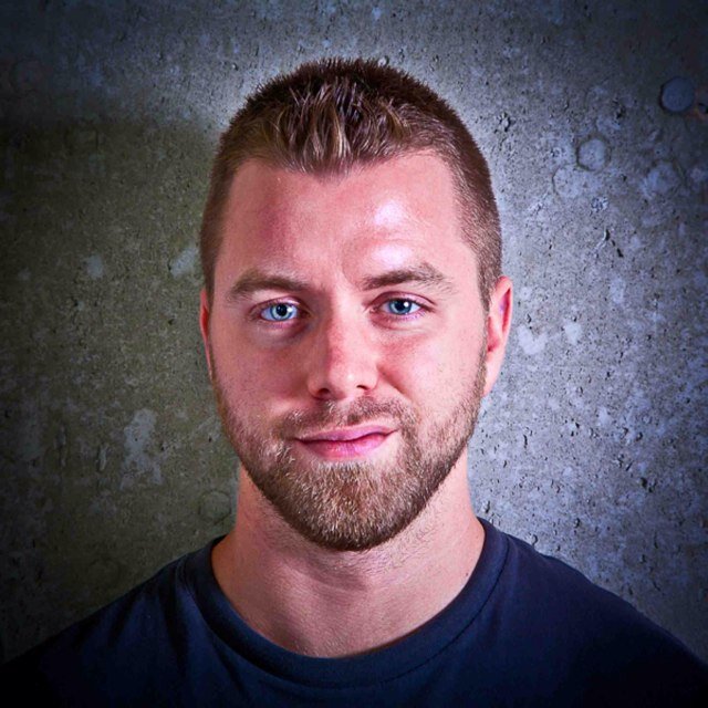 I have a job, a camera and I occasionally sleep. 74. @CA_Avocados followed me on 4/3/13. https://t.co/6saxGQohXo Snap: matt.kurkowski