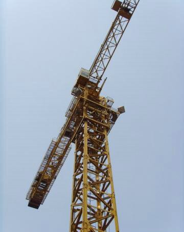 Gruas, Elevadores, Guindastes, Pá Carregadeira, Escavadeiras, Retroescavadora, Trator De Esteira, Moto Niveladora,Compactador,Bomba De Concreta, Gerador.