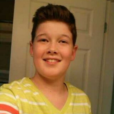 Profile Picture of Brandon Tobin (@xRagedZombiex) on Twitter