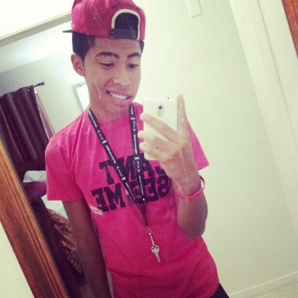 Kevin J. Medina, Pro NBA player is my dream, Gamertag on Xbox-- Omg its Si, Follow me on Instagram @Kevinn_504 I follow back.