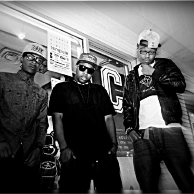 OPMGz is a Raw & Eccentric Hip Hop Clan comprised of talented Artists out of Central, Texas 
OPMGz stands for Onli.Platinum.Music.Generalz