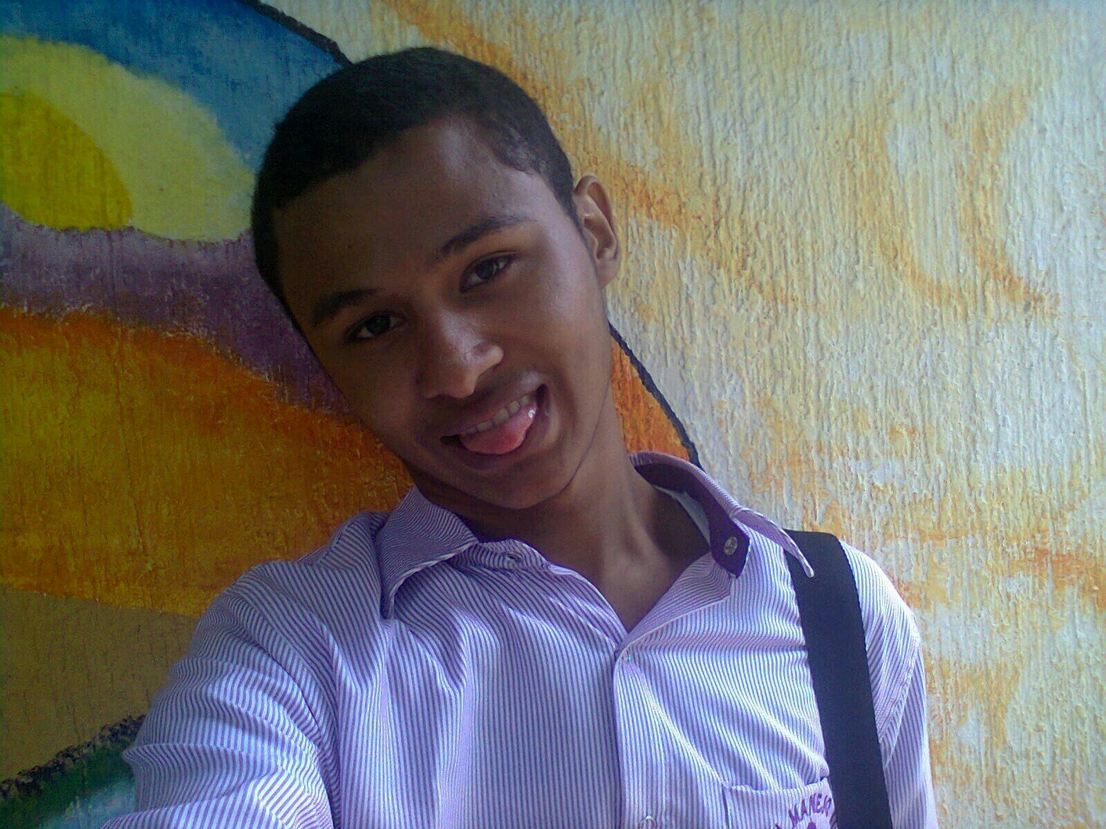 adelml_2's profile picture. 