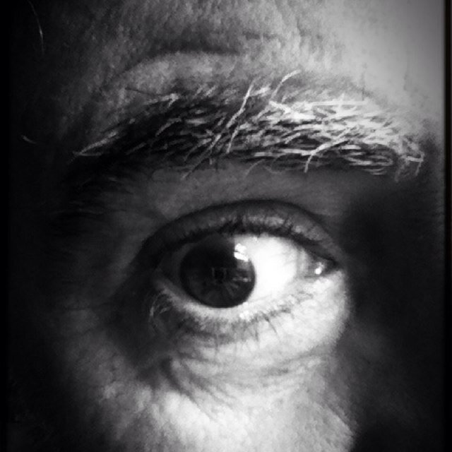 MUSICIAN, CHEMIST, ENIGMA 1/2 of The Fabulous Fera Brothers https://t.co/QAI9vBFLix https://t.co/odhhZRzRmr pizza kings