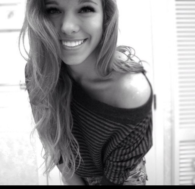 Remeber only got can judge you ✌ 

Forget the dumb bitches, they're just jealous


Twinnn----- @ItsAvanMarie