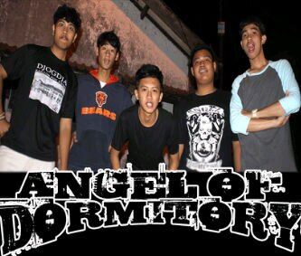 POP-PUNK • Booking : 082110733273 - pin:26463168 (sandi) / 081293396529