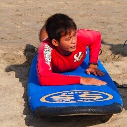 enjoy your surf holiday with the best surf instructor and surfing guide.