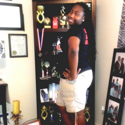 I smile alot...i love smiles so smiles love me that's why he stays on meeee❕❕❕ Smilability