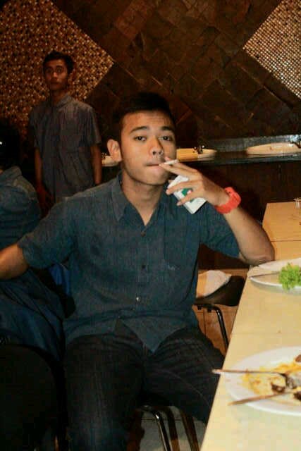 Alifbendoel87's profile picture. 