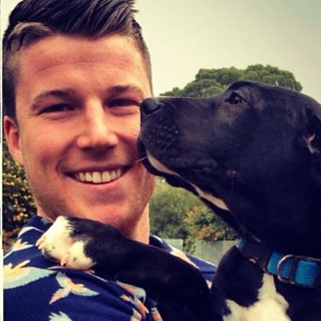 My name is Buckets.. My best pal is @Angus_OL & he is awesome! Follow him! And bring treats..    Ps. Woof!