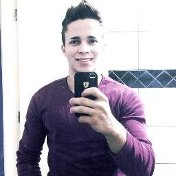 Curte nossa página lá galera e ajuda a gente curtindo e compartilhando os videos, #tamojunto.
http://t.co/8X6mRnrs71