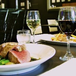 Eatout GC specialises in Online Marketing and Photography for Local Gold Coast Restaurants.