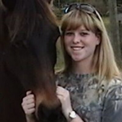 Profile Picture of Elizabeth Newell (@Newell813) on Twitter