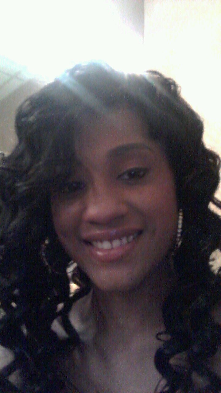 Yung Bby da Boss , Chasen da Money Cuz You Kno Err Thang Cost Bxtchhhhhh ! ;-$