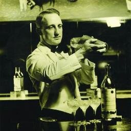 Barman. Musician. Nerd. Head Bartender @NightingaleRest Rum Slinger @theshamefultiki