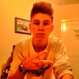 s2 Dara Oliveira s2