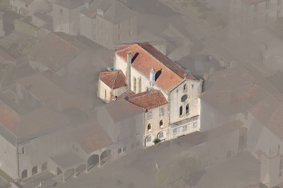 La Chapelle des ursulines à Aire sur l'Adour (landes)Gîte d'étape,nous réservons une chapelle attenante en chambre partagée de 5 lits afin de la sauvegarder