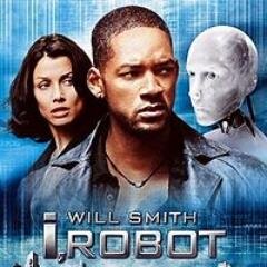 Ficção Científica 2004 pela 20th Century Fox é baseado em uma história de Isaac Asimov, criando situações absurdas e perigosas para os humanos. Leis Robóticas.