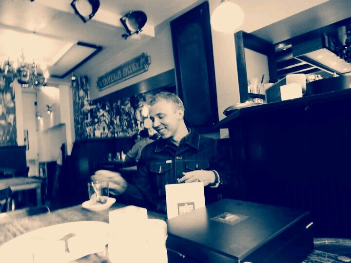 JeffreyJessea's profile picture. 