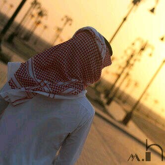 تعلمت . آن لآ تكون نھايہ'ة علآقتي مع آلآخرين هي بدايہ'ة كگرآهيہ'ة لھم . . فَ قد تنتھي المحبہ'ة . . ولكن / يبقىّ آلتقديرُ وآلآحترآمّ '  @b_2132