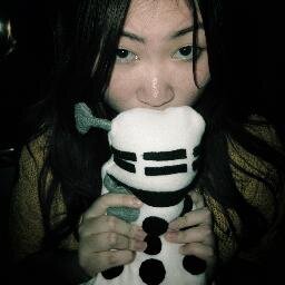 thejulieproject's profile picture. I look fine and I smell legit.