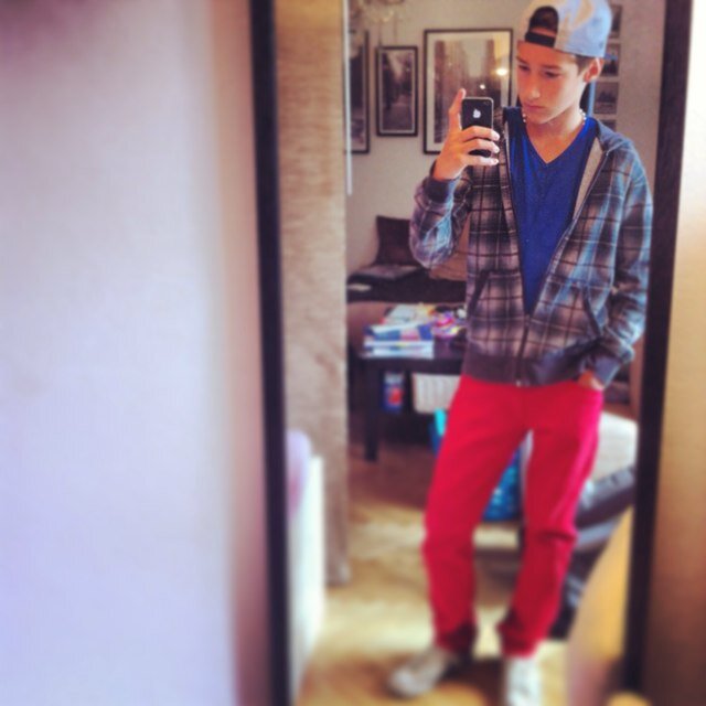 Instagram:_domi2611_