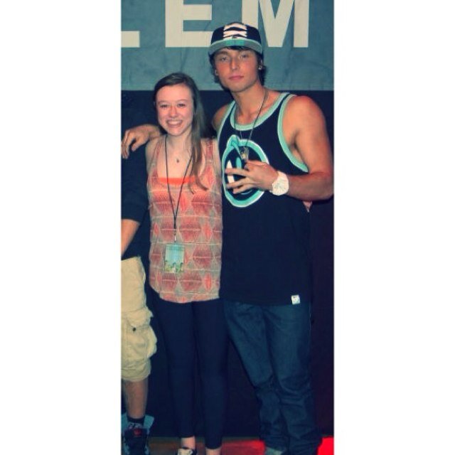 cuntingtonbeach's profile picture. ¿wes?