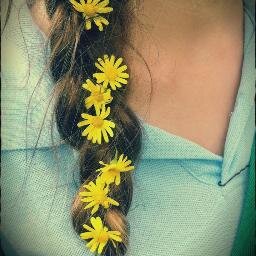 18 • capricorn♑ • singer • free spirit • truth seeker • nature lover • avid dreamer • gypsy soul • no worries • good vibes • free your mind • ☮ & ❤