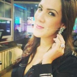 apresentadora do Programa Manhã da Gente - TV Arapuan/RedeTV , publicitária, amante da leitura,cinéfila, nordestina, iveteira,intensa... :)