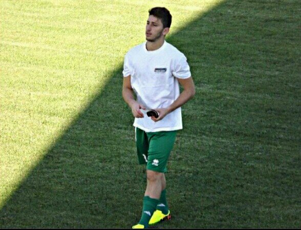 Filho e Atleta de Cristo , Amo minha Familia . Apaixonado por Futebol!      - Brazilian  Player soccer in France
