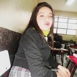 Holy Me Llamo Isidora Pero Me Dicen Ishy :)  Me Gusta Que Sean Tiernos Conmigo Cualquier Acto De Amor Que Tu Hagas Por Mi No Dudes Que Te Lo Devolveré.Eso:)