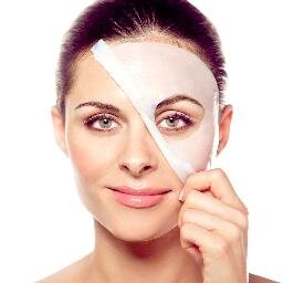 Ashieda is an American company with the purpose of helping women maintain their youthful appearance using all natural ingredients & no cosmetic surgery.