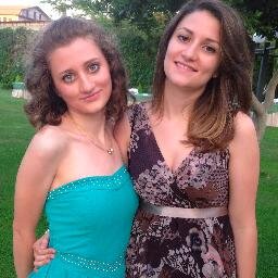 Artista.Musicista.Voce e piano. Autrici di testi e musica dal 2007