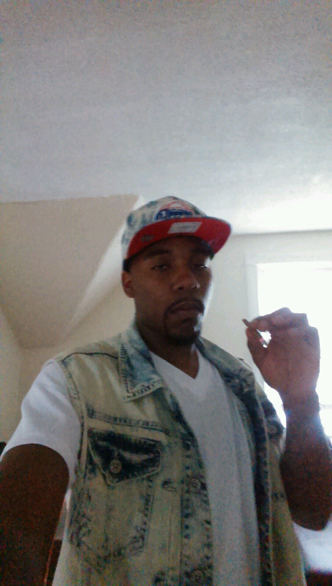 LAME NIGGAZ BQUIET!!!!...U IN DA PRESENCE OF A REAL NIGGA!!! #ProudFather