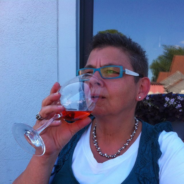 bbfbevers's profile picture. muziekliefhebber, concert en festivalganger, zot van chips (liefst paprika), 1966, BBF, Bevers Catering, samen met ons Bel sinds 09/2000, reizen, film.