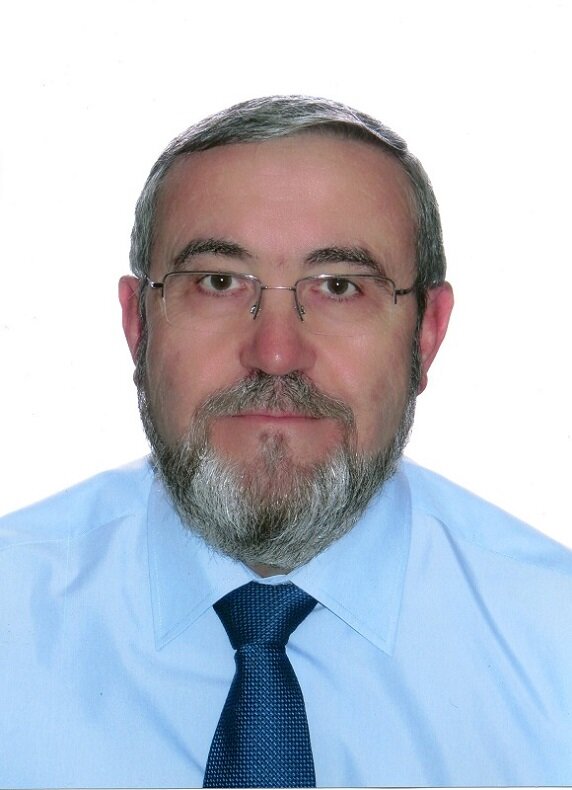 #Ingeniero Técnico Industrial #Electrónico. #Profesor. Experto en #Automatización #Industrial, #Programación, #Control de #Procesos, #Máquinas, #Piloto de #ulm