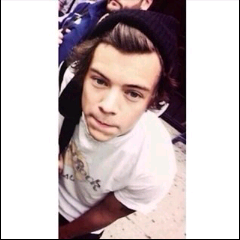 bc free follow pls follow me @narrydibyniaet im trying to reach my goal ily