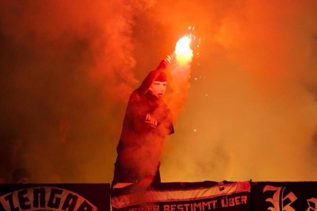 ThePyroShop's profile picture. Hello, We are ThePyroShop, We sell smokes and flares, Message for more infomation