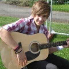 1DIN3D2's profile picture. 