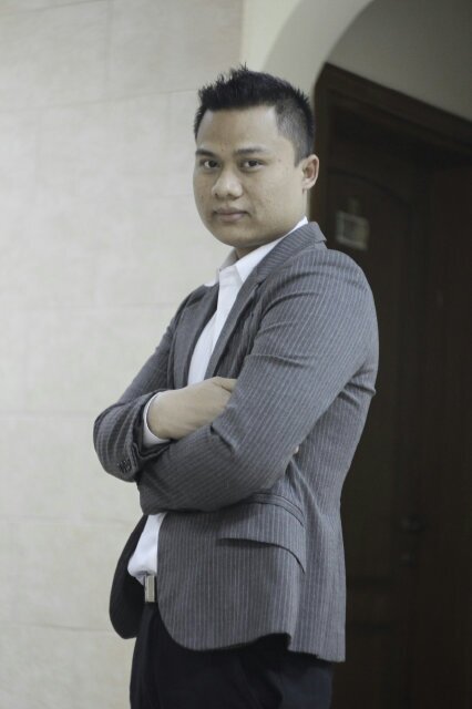 Simple and friendly...always keep smile