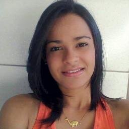 A lei da vida é seguir em frente com a cabeça erguida (: