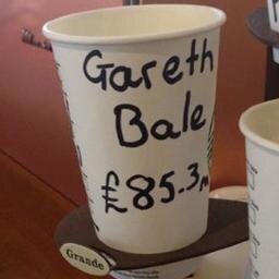 See how much Gareth Bale has earned since the second he signed for Madrid. Earning 56p a second, £33.60 a minute + £2016.00 an hour - Not bad I'd say :)