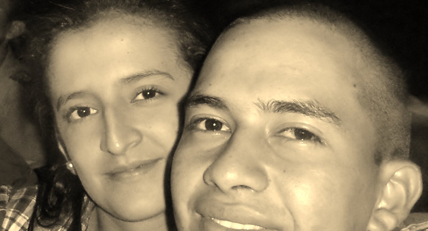 la vida es hermosa . hay q disfrutarla al maximo con las personas q te aman.