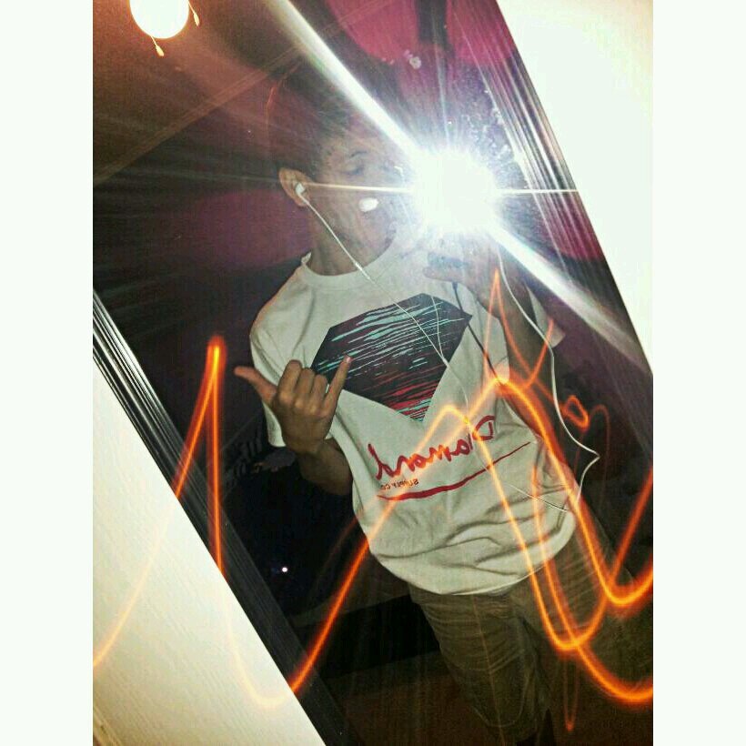 |Just be yourself| |Stay Trill |Ball is life| |Nike| |Diamond Supply Co.| | taken|